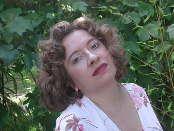 Garden pose, self-portrait, 2003